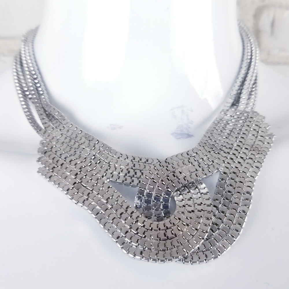 Micro panel slivertone chunky hook infinity collar